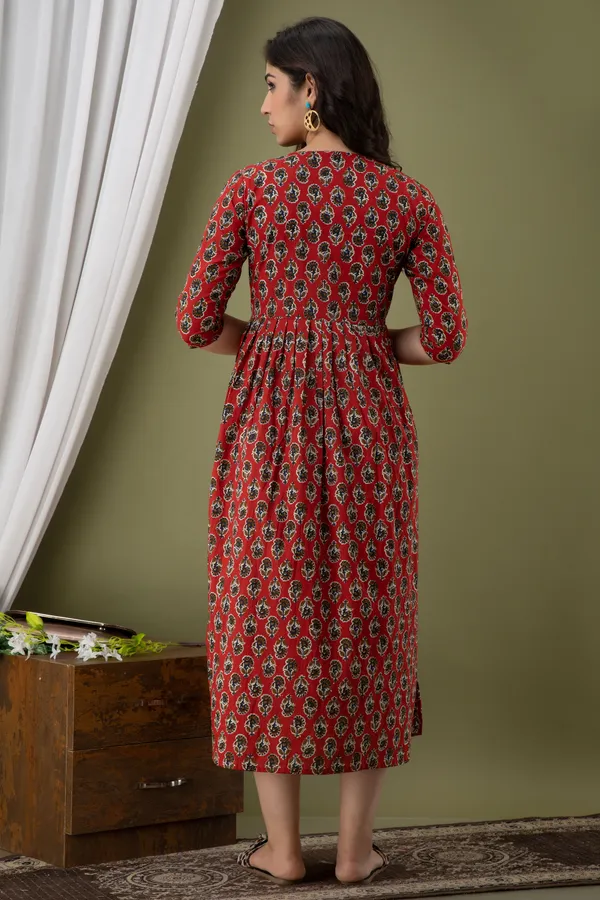 Cotton_Butti_Printed_Maroon_Maternity_Kurti