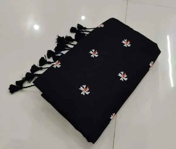 Black_Cotton_Embroidery_Full_Body_Shiuli_Design_Handloom_Saree