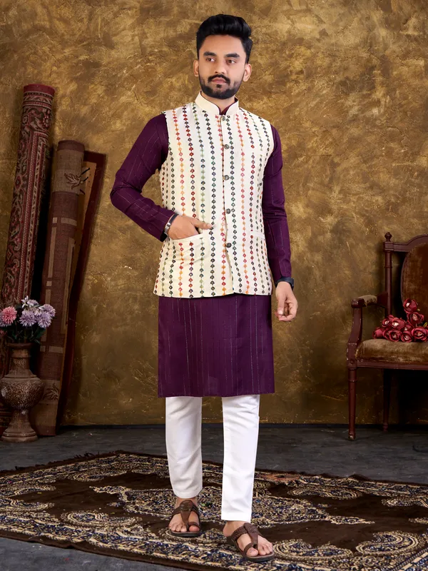 Cotton_Kurta_Sets_With_Embroidery_Work__With_Modi/Nehru_Jacket