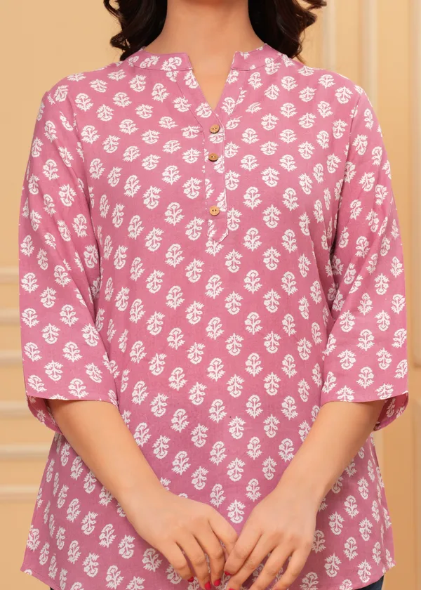 Cotton_PRINTED_V_NECK_TOP