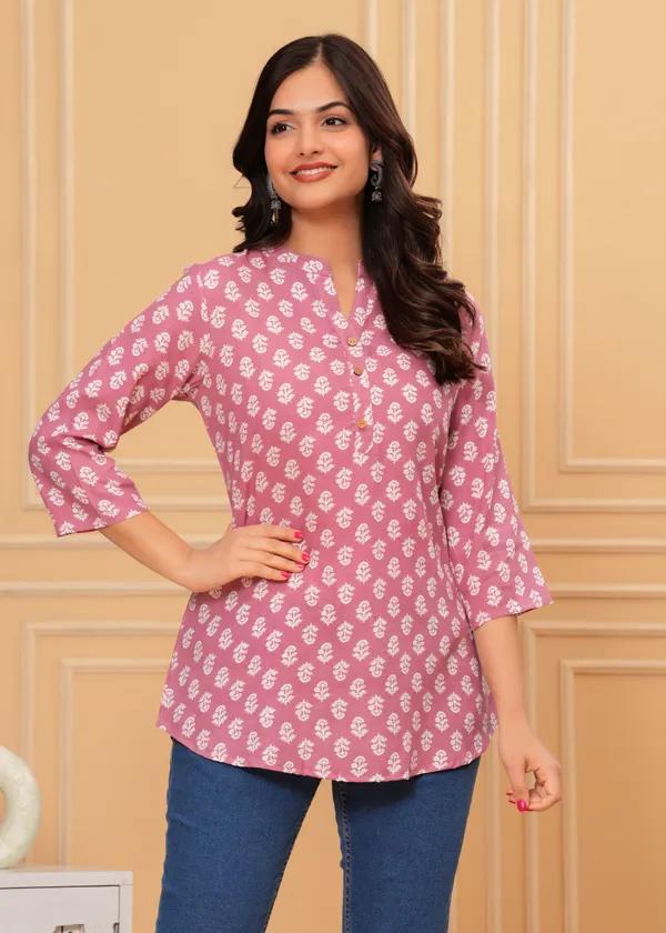 Cotton_PRINTED_V_NECK_TOP