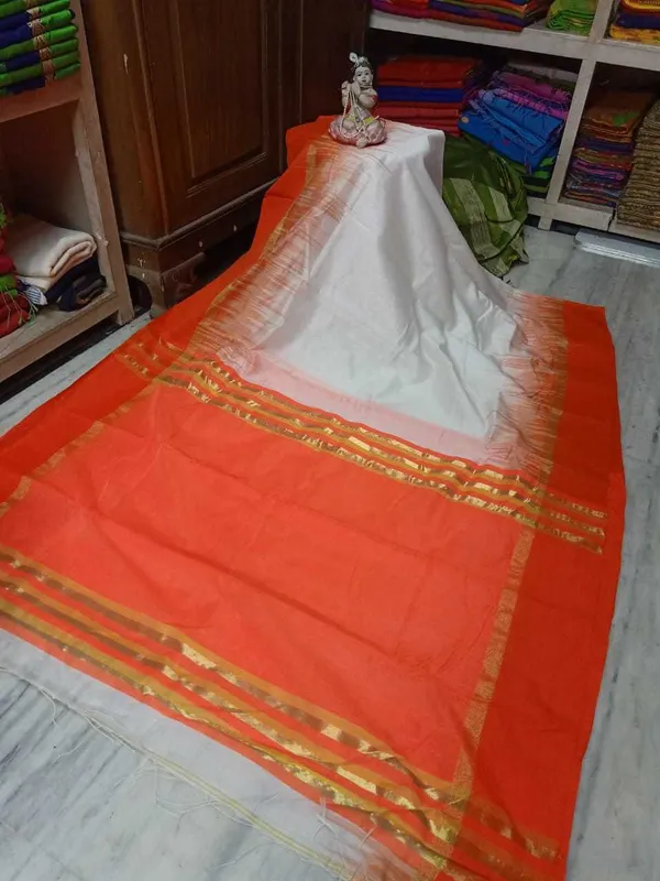 White_Cotton_Silk_Semi_Paithani_Design_Handloom_Saree