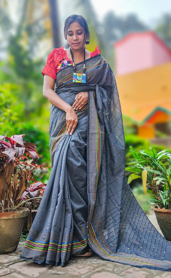 Grey_Cotton_Tula_Buti_Handloom_Saree