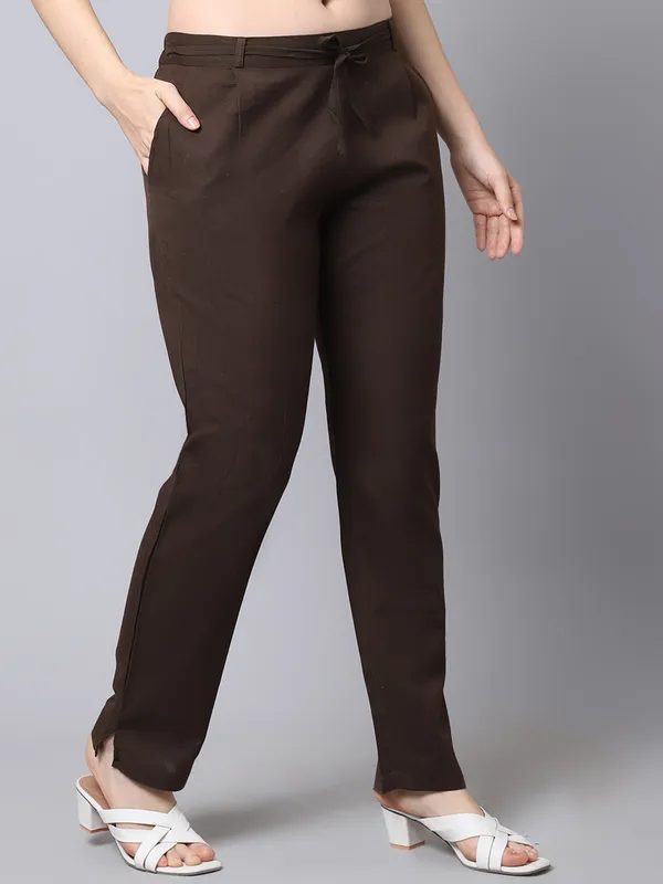 Brown_Pleat-front_Cigrette_Pants