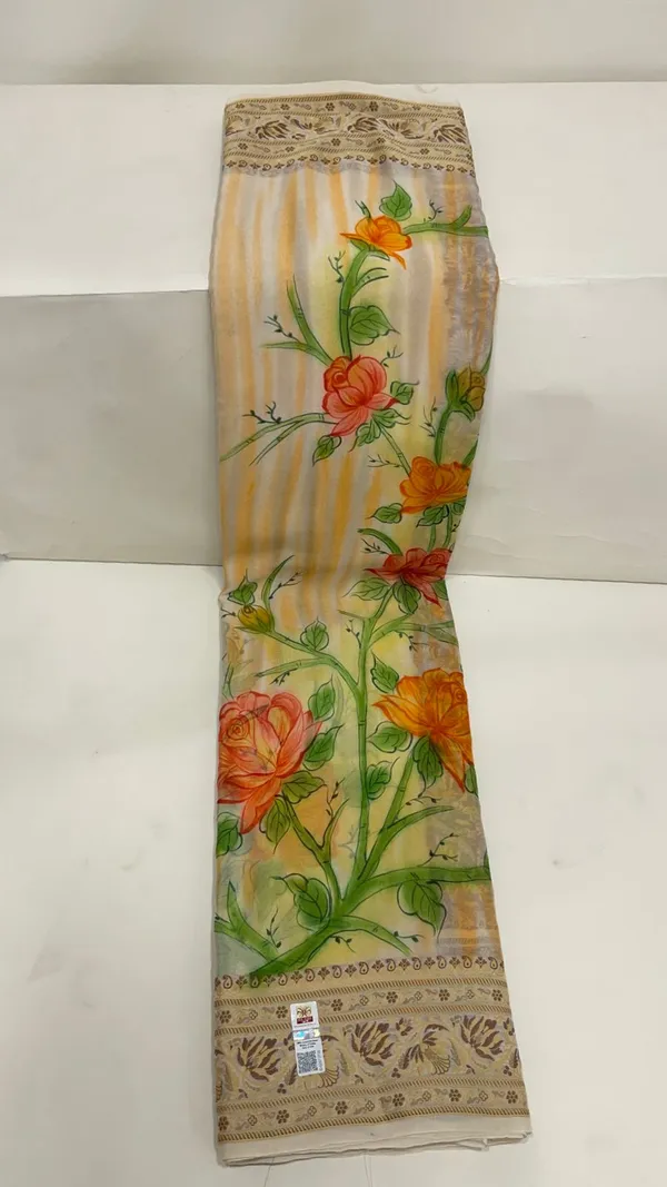 Humairah_Presents_Pure_Handloom_Beige_Chiffon_Floral_Digital_Print_Jaal_with_Paisley_Copper_Zari_Anchal_and_Border_with_Beige_Blouse