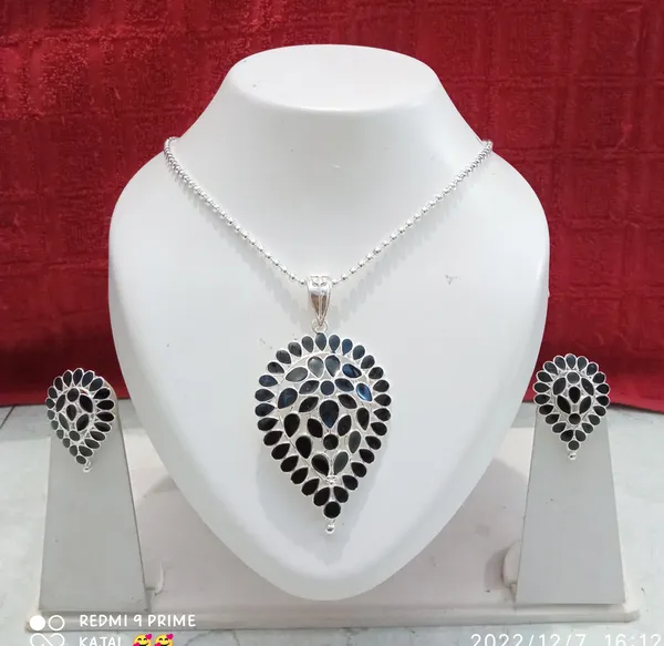 Assamese_Traditional_Silver_Plated_Black_Minakari_Dugdugi_Chain_Jewellery_Set_For_Women