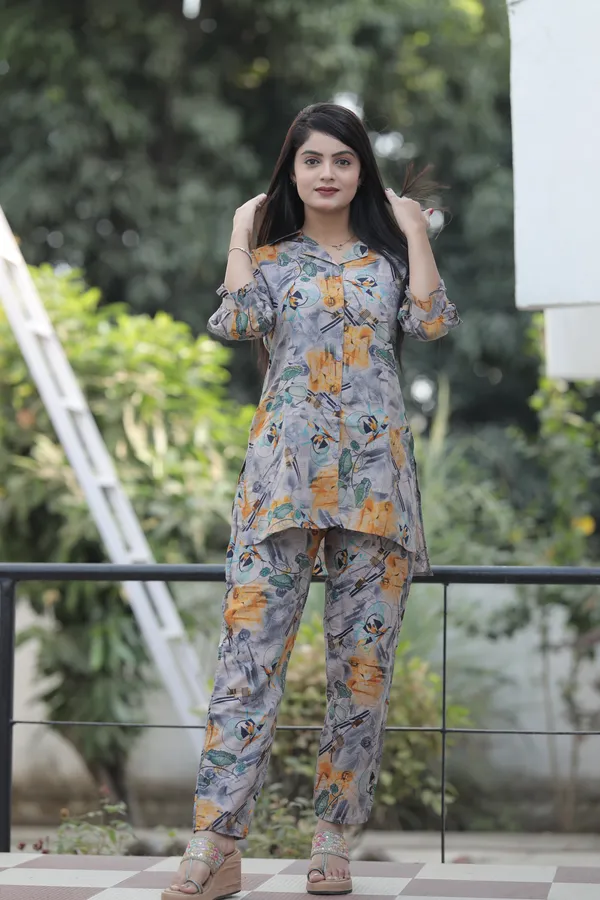 Grey_&_Yellow_Printed_Polyester_3/4_Sleeve_V-Neck_Co-Ords_For_Women