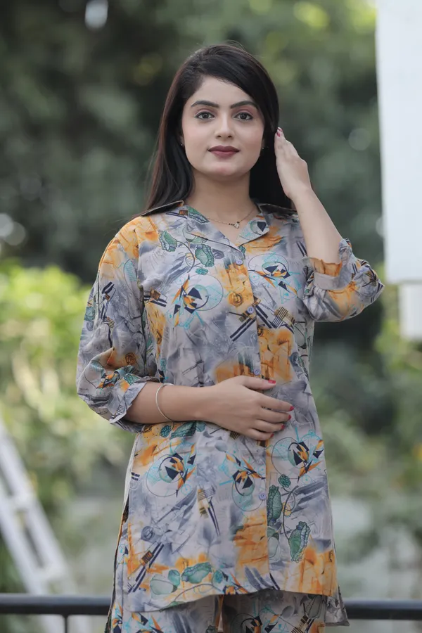 Grey_&_Yellow_Printed_Polyester_3/4_Sleeve_V-Neck_Co-Ords_For_Women