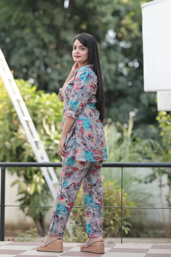 Grey_&_Blue_Printed_Polyester_3/4_Sleeve_V-Neck_Co-Ords_For_Women