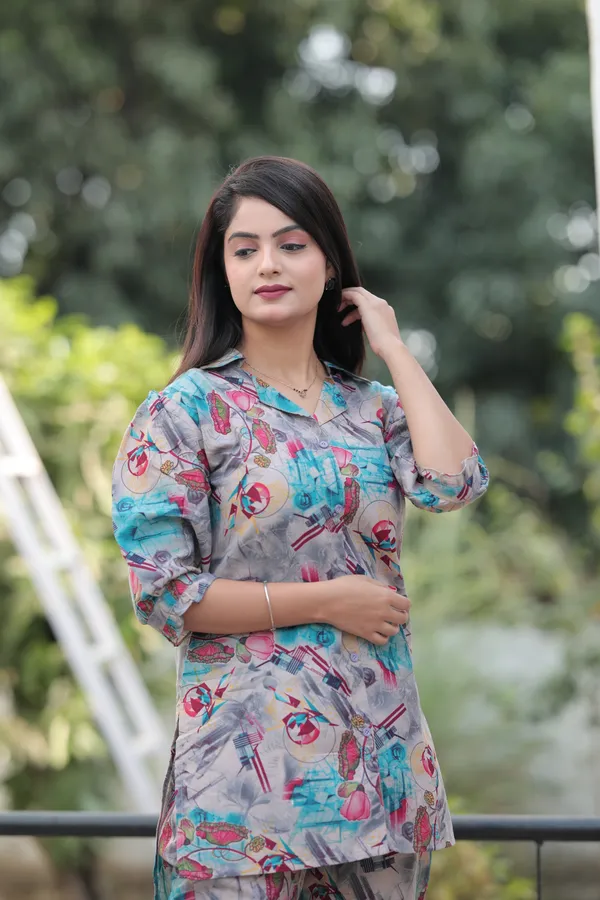 Grey_&_Blue_Printed_Polyester_3/4_Sleeve_V-Neck_Co-Ords_For_Women