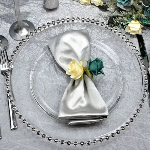 8_inch_Flower_Glass_Plate_Decorative_Crystal_Clear_Glass_Plate-_Dry_Fruits_Sweets_Chocolate_Snack_Plate_for_Dining,Catering_Event,_Dinner_Parties,Wedding_Dinner_Plate_Set_of_2