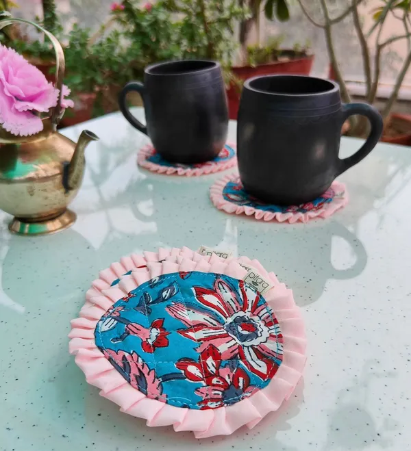 Set_Of_6_Light_Pink_Teal_Handcrafted_Cotton_Printed_Quilted_Coaster