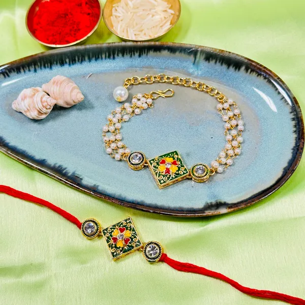 Dhivara_Designer_Bhaiya_Bhabhi_Rakhi_With_Roli_Chawal