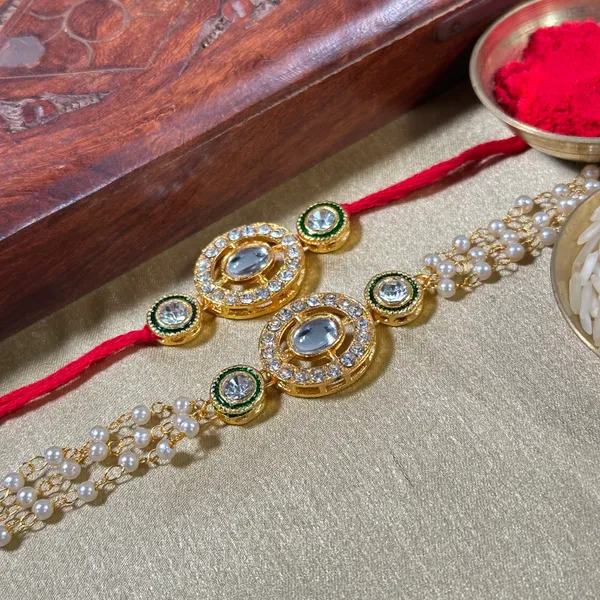 Dhivara_Designer_Bhaiya_Bhabhi_Rakhi_With_Roli_Chawal