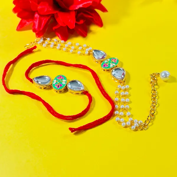 Dhivara_Designer_Bhaiya_Bhabhi_Rakhi_With_Roli_Chawal