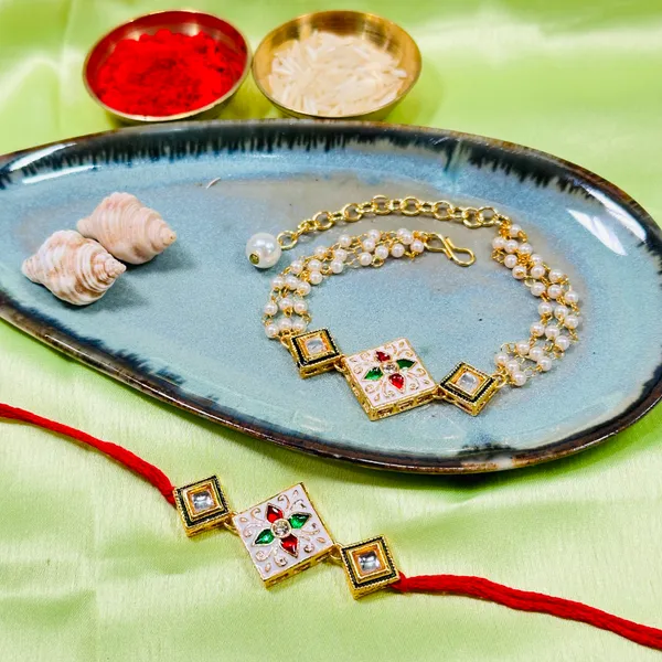 Dhivara_Designer_Bhaiya_Bhabhi_Rakhi_With_Roli_Chawal