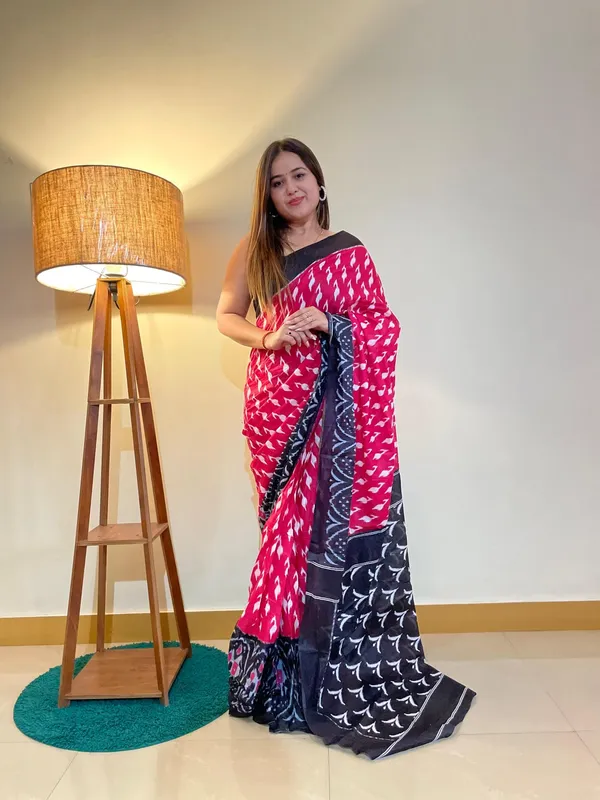 Ikkat_Print_Pure_Soft_Cotton_saree_With_Blouse_Piece