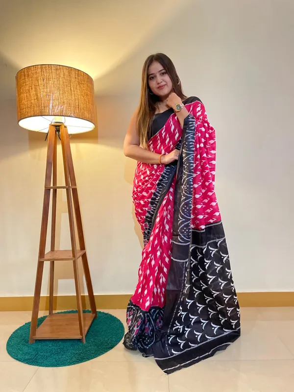 Ikkat_Print_Pure_Soft_Cotton_saree_With_Blouse_Piece