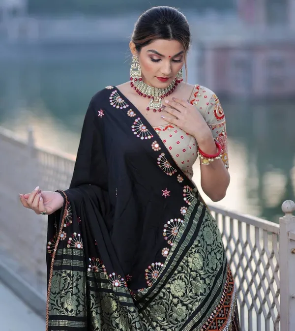 Black_White_Lehenga_Choli_With_Mirror_Work_And_Attached_Black_Dupatta