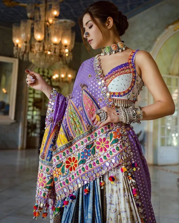White_White_Lehenga_Choli_With_Mirror_Work_And_Attached_Light_Purple_Dupatta