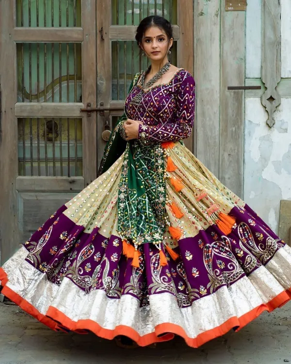 Cream_Purple_Lehenga_Choli_With_Mirror_Work_And_Attached_Green_Dupatta