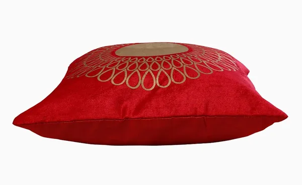 Pack_of_2_Pieces_Red_Cotton_Velvet_Circular_Printed_Cushion_Cover_for_Living_Room_and_Bedroom