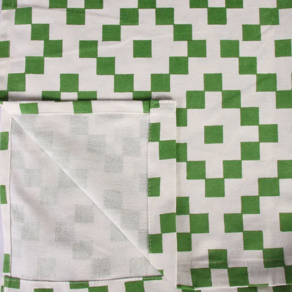 Pack_of_2_Cotton_Green_Chip_Printed_Eyelet_Curtain_Set_for_Window_and_Door