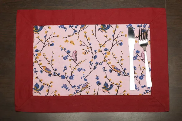 Pack_of_18_Pieces_Cotton_Maroon_Bird_Printed_Place_Mat_With_Napkin_for_Dining_and_Center_Table