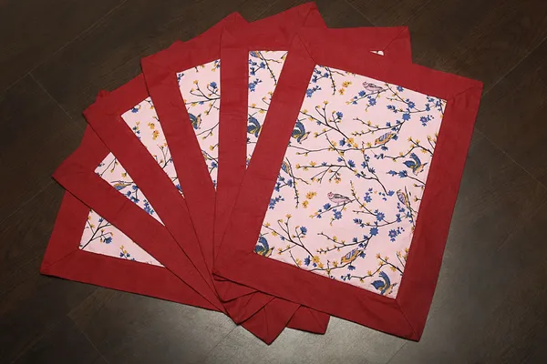 Pack_of_18_Pieces_Cotton_Maroon_Bird_Printed_Place_Mat_With_Napkin_for_Dining_and_Center_Table
