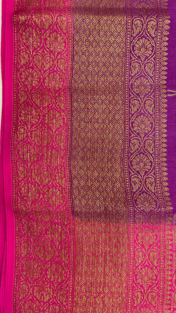 Humairah_Pure_Handwoven_Purple_Muga_Silk_Floral_Zari_Mina_Booti_Contrast_Magenta_Anchal_Copper_Zari_Border_Banarasi_Saree_with_Magenta_Pink_Blouse_piece
