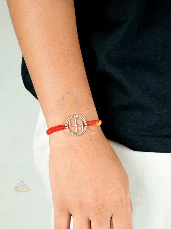 Silver_Pure_925_Sterling_Rakhi_For_Brother_Raksha_Bandhan_With_Pure_Cotton_Thread_For_Men,_Boys,_Rakhis_Sth
