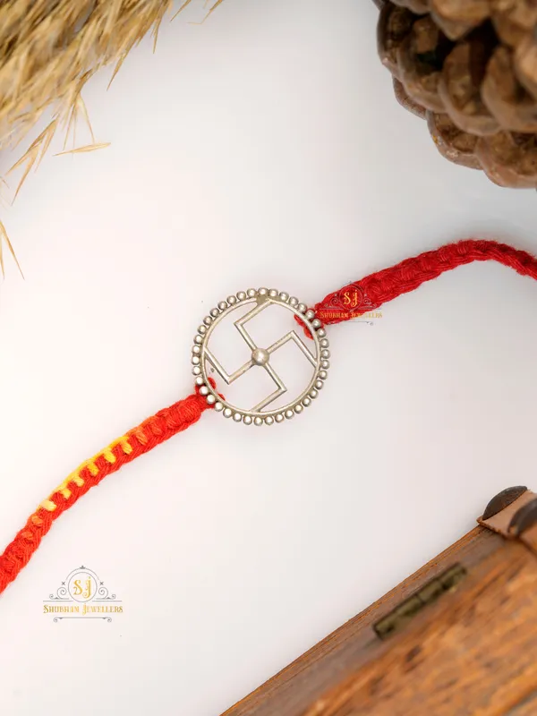 Silver_Pure_925_Sterling_Rakhi_For_Brother_Raksha_Bandhan_With_Pure_Cotton_Thread_For_Men,_Boys,_Rakhis_Sth
