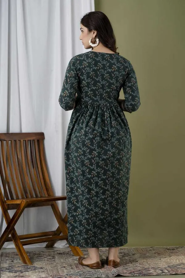 Dark_Green_Cotton_Maternity_And_Feeding_Gown_By_Nevisha_Style