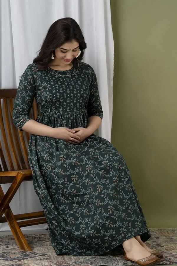 Dark_Green_Cotton_Maternity_And_Feeding_Gown_By_Nevisha_Style