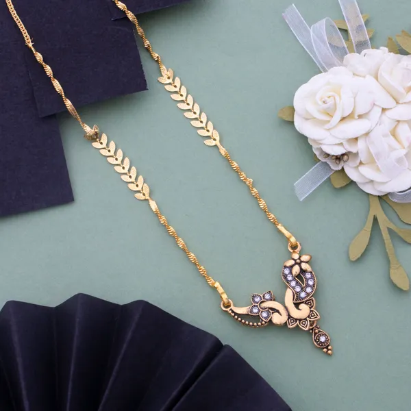 Gold_Trendy_And_Stylish_Gold_Plated_Necklace_Chain_For_Women