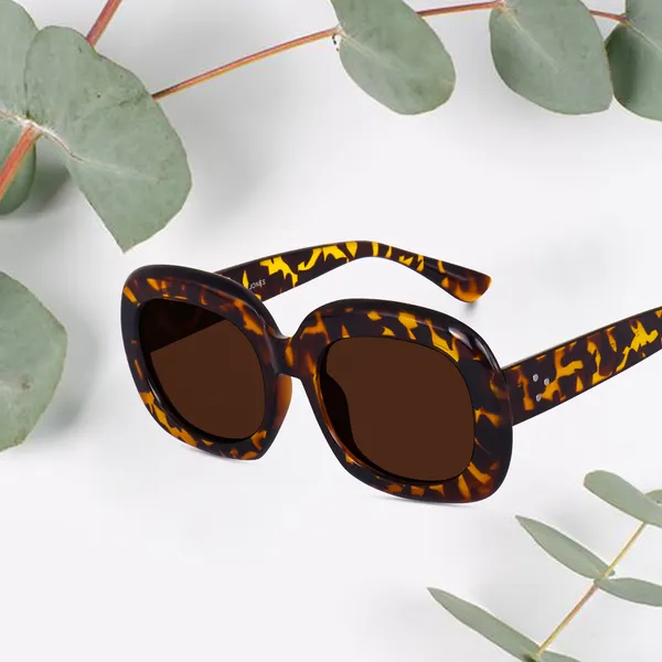 Demi_Brown_Oversized_Square_UV/UB_Protected_Sunglasses_-_For_Women_(3364DA)