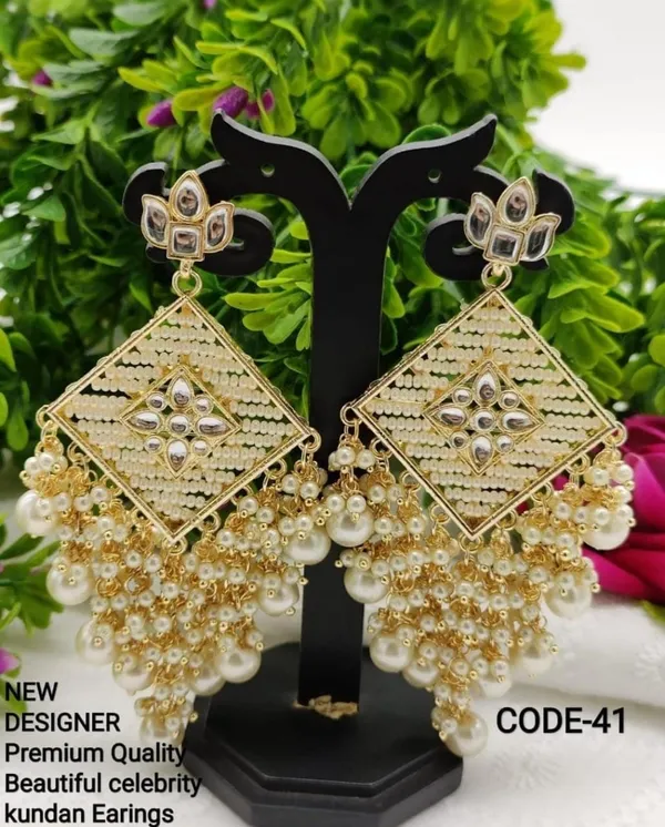 Designer_Pearl_Earrings_For_Girls