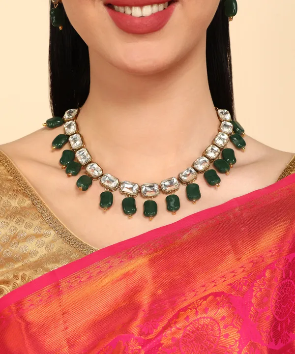 Alloy_And_Kundan_Antique_Green_Beads_Necklace_Set