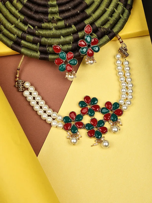 Classic_Double_Line_Pearl_And_Kundan_Chokar_Necklace_Set_For_Women