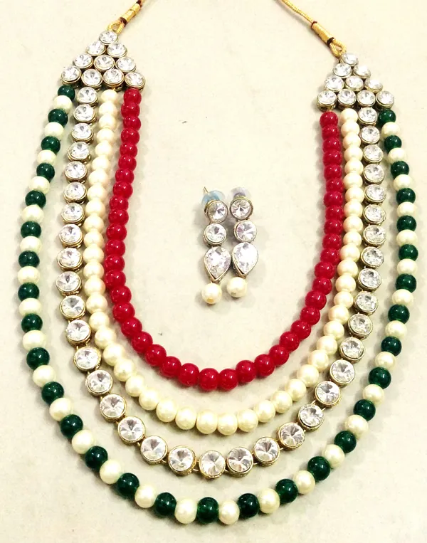 Four_Layer_White_And_Red_Green_Pearl_And_Kundan_Necklace_Set