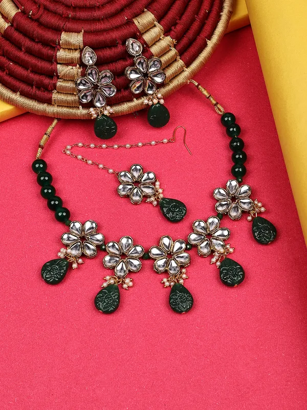 Green_Alloy_Copper_Chokar_Jewellery_Set_For_Women