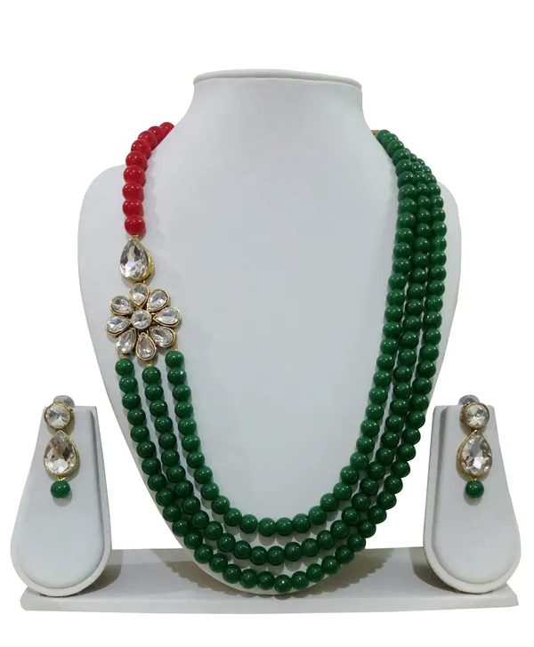 Stunning_Three_Layer_Red_And_Green_Pearl_Kundan_Necklace_Set