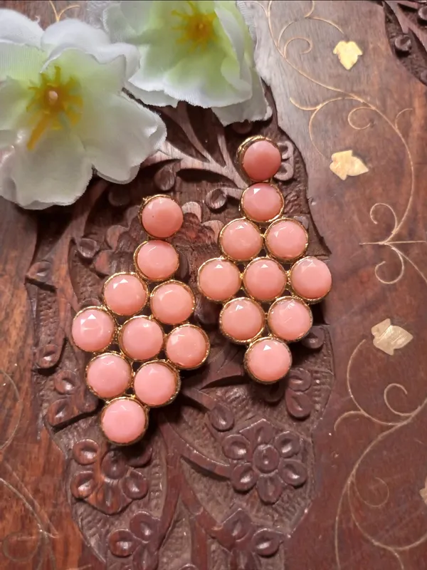 Kundan_And_Alloy_Earring_For_Women