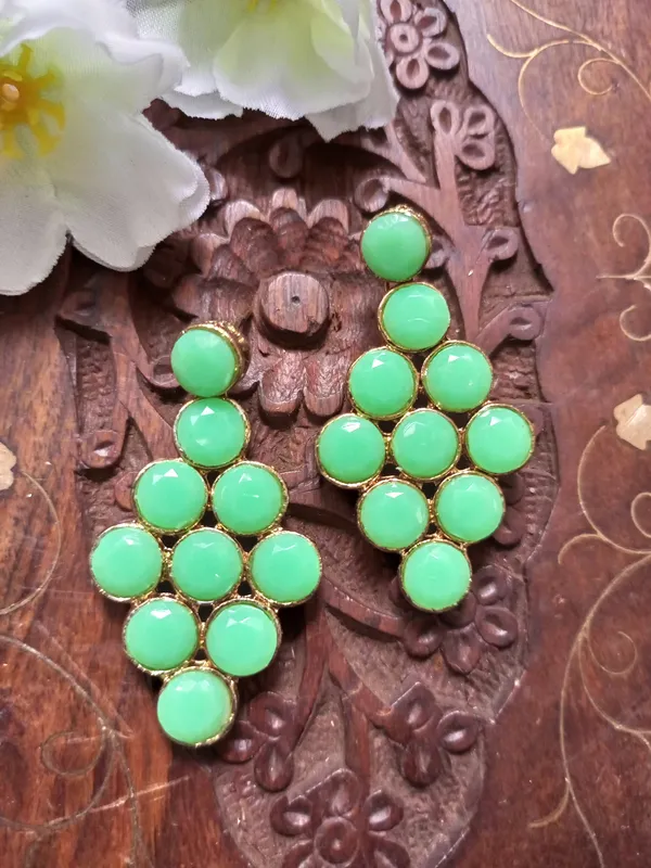 Kundan_And_Alloy_Earring_For_Women