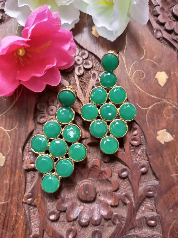 Kundan_And_Alloy_Earring_For_Women