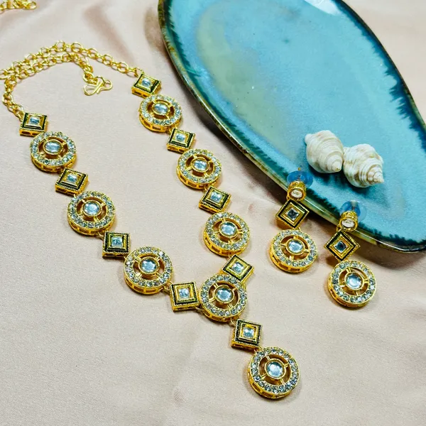 Traditional_Gold_Plated_Kundan_Necklace_Set_For_Women