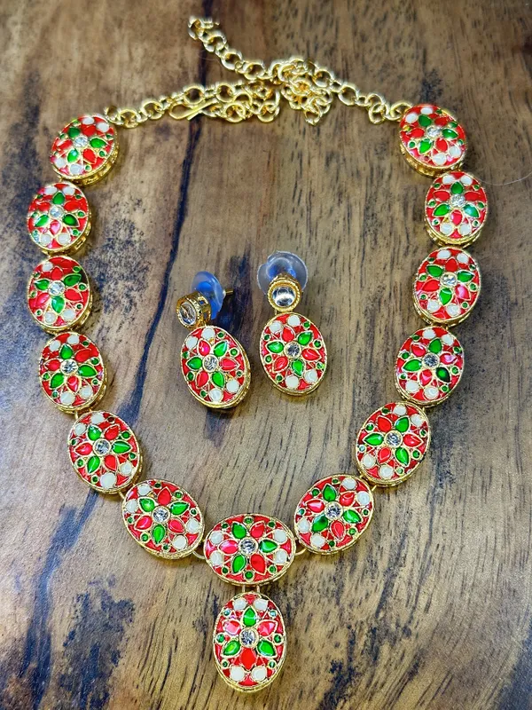 Traditional_Gold_Plated_Meenakari_Chokar_Necklace_Set_For_Women