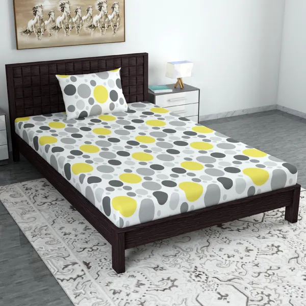 https://d1311wbk6unapo.cloudfront.net/NushopCatalogue/tr:f-webp,w-600,fo-auto/Divine_Casa_100__Cotton_120_TC_Polka_Dot_Bedsheet_for_Single_Bed_with_1_Pillow_Covers__145_x_223_cm__Yellow_and_Gray_M38FJX6COE_2023-03-29_1.jpg__DIVINE CASA