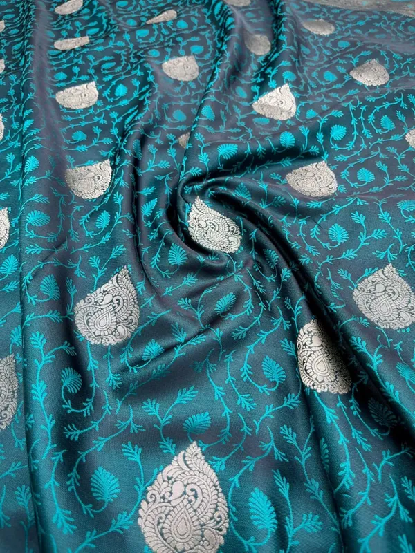Blue_Soft_Banarasi_Silk_Saree_With_Blouse_Piece_For_Women