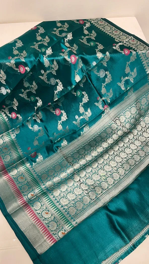 Humairah_Pure_Handloom_Sea_Green_Dupion_Silk_Tilfi_Mina_Floral_Zari_Stripe_Jaal_with_Skirt_Dual_Mina_Zari_Border_and_Sea_Green_Blouse
